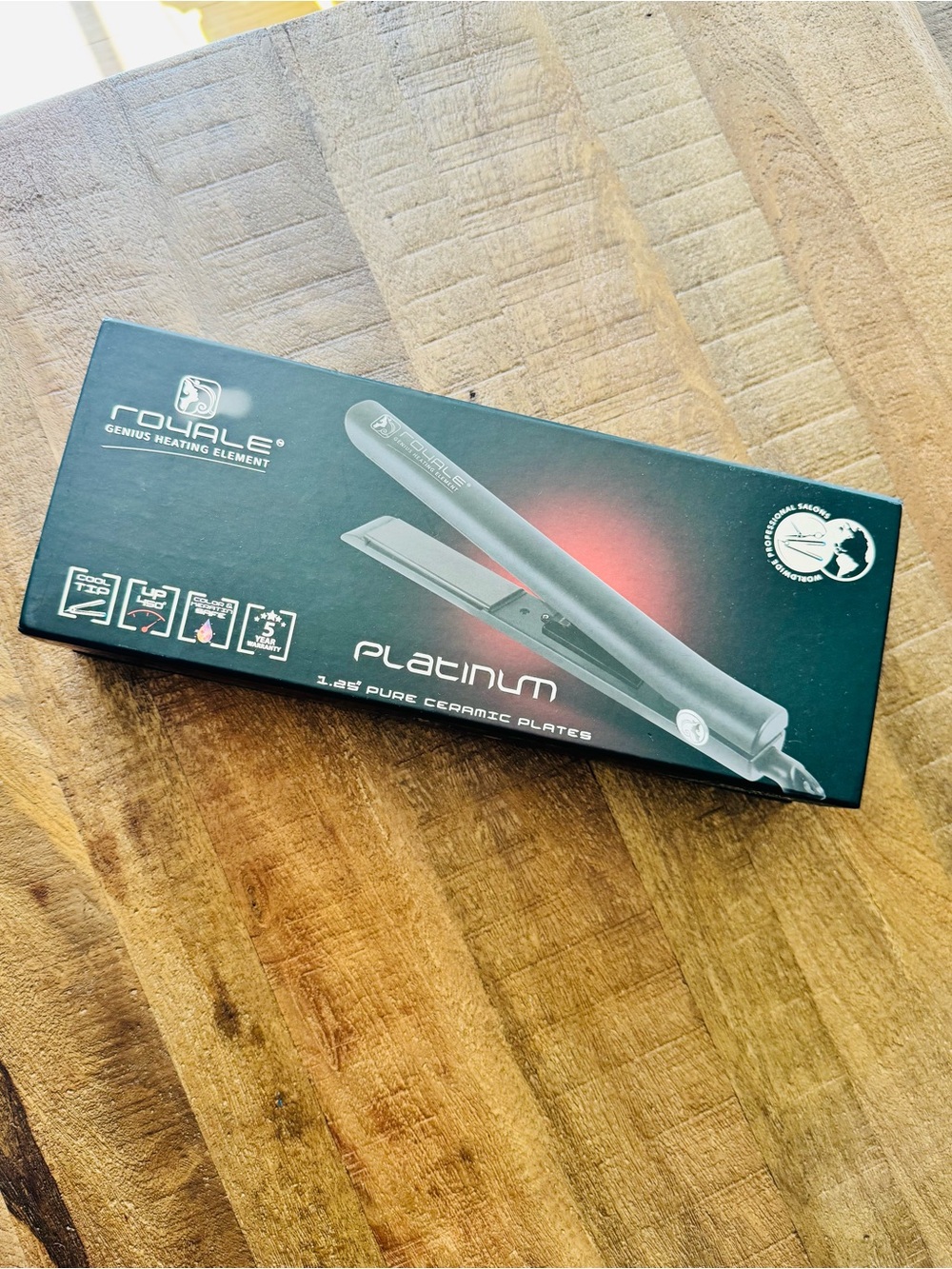 Royale Platinum 1.25" Ceramic Flat Iron - Black